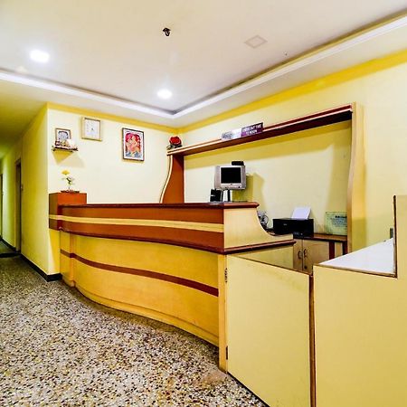 Spot On 80135 Gopala Residency Hotel Dibrugarh Kültér fotó