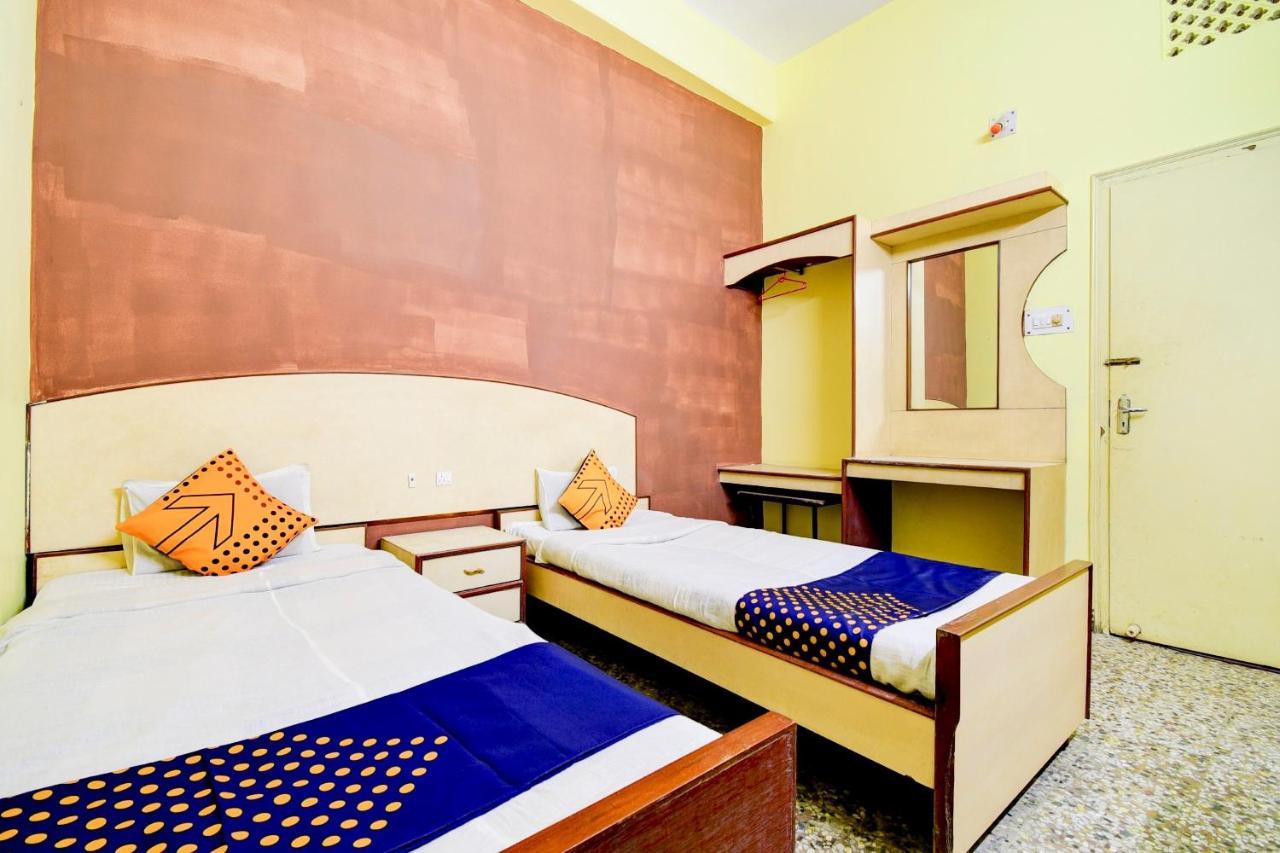 Spot On 80135 Gopala Residency Hotel Dibrugarh Kültér fotó